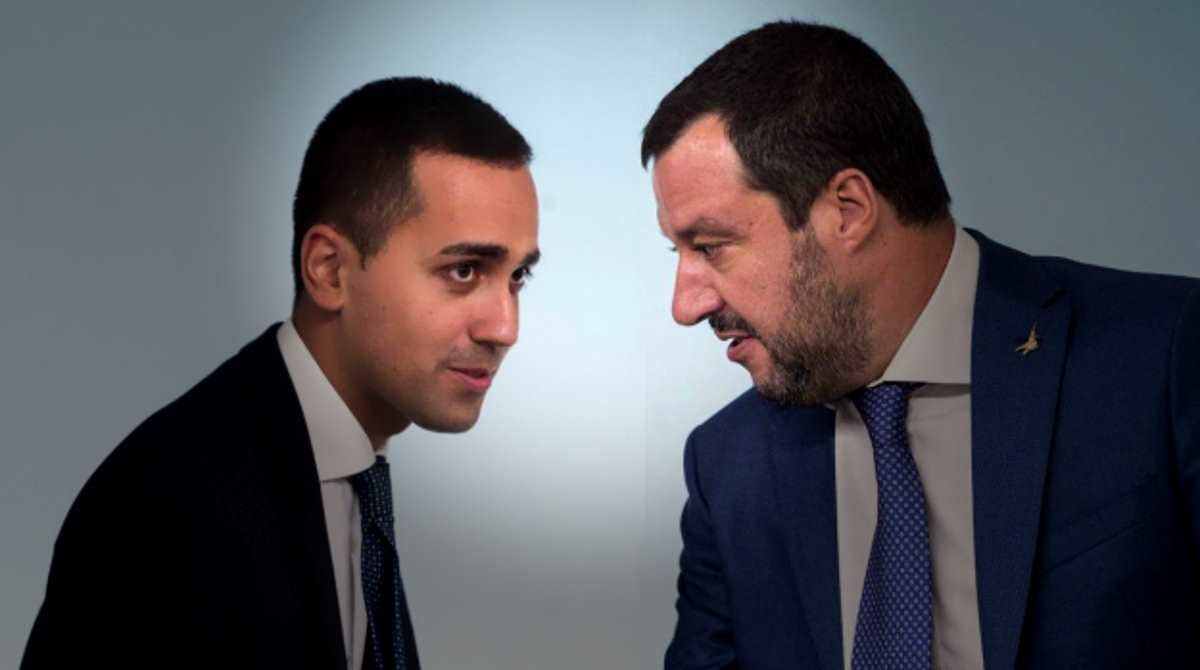 Un governo di pazzi