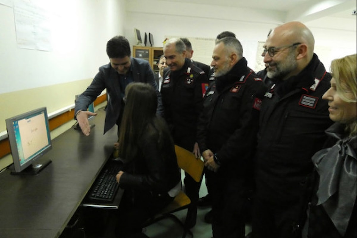 Kosovo, Carabinieri inaugurano aula d'informatica per bambini scuole elementare