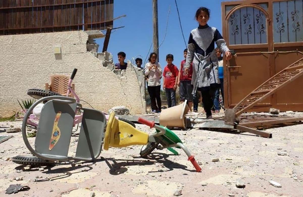 Da Gaza razzi su Israele che risponde con raid aerei: finora 8 vittime tra i palestinesi e 1 tra gli israeliani