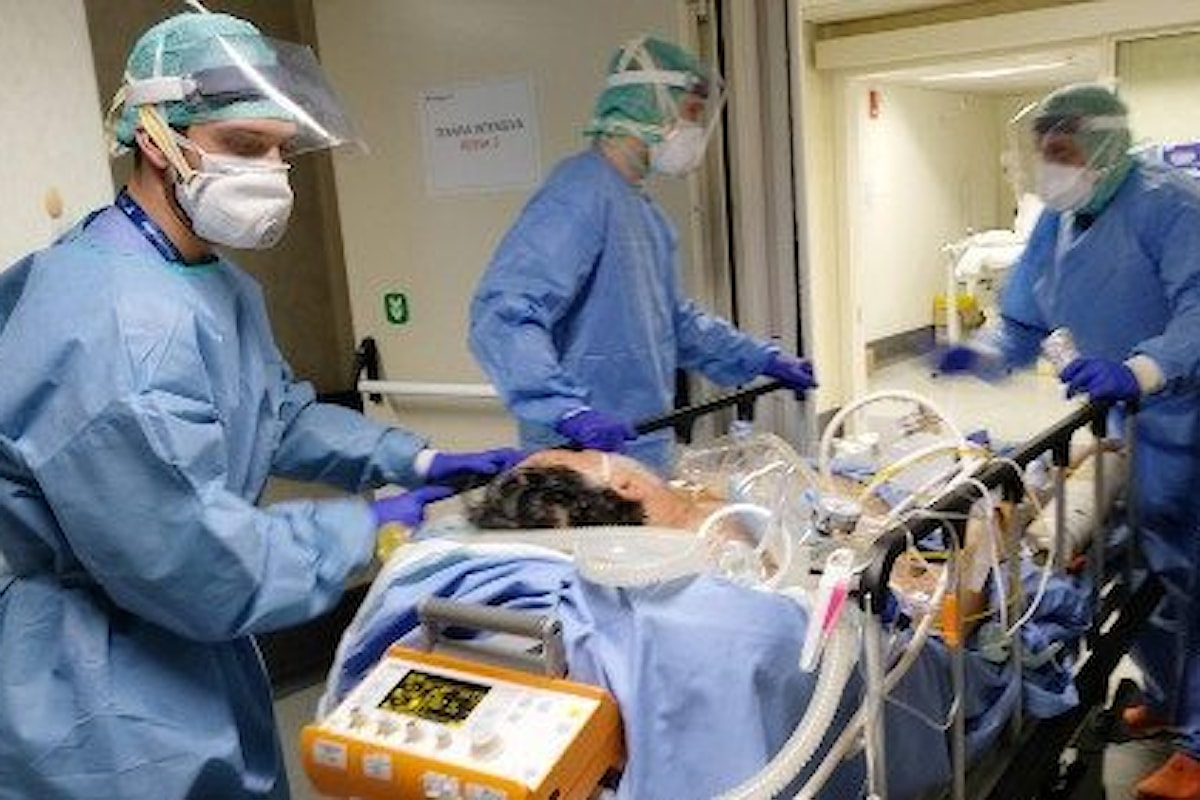 Covid: duecento casi tra gli operatori della sanità a Salerno e provincia