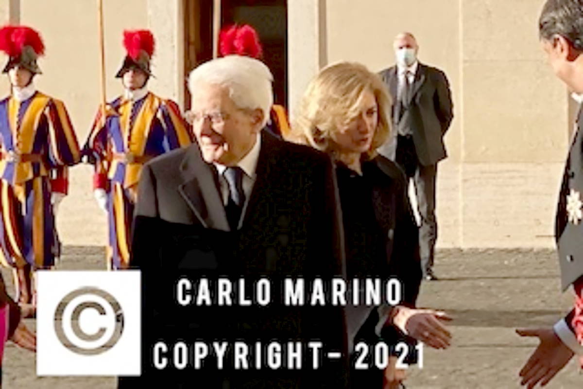 Oggi il Presidente della Repubblica italiana Sergio Mattarella si è recato in visita in Vaticano