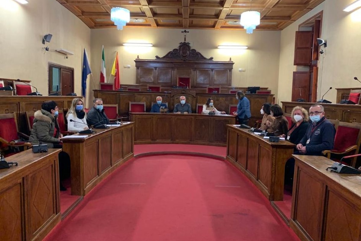 Milazzo (ME) - Consiglio approva mozione per interventi nelle frazioni Olivarella e Corriolo
