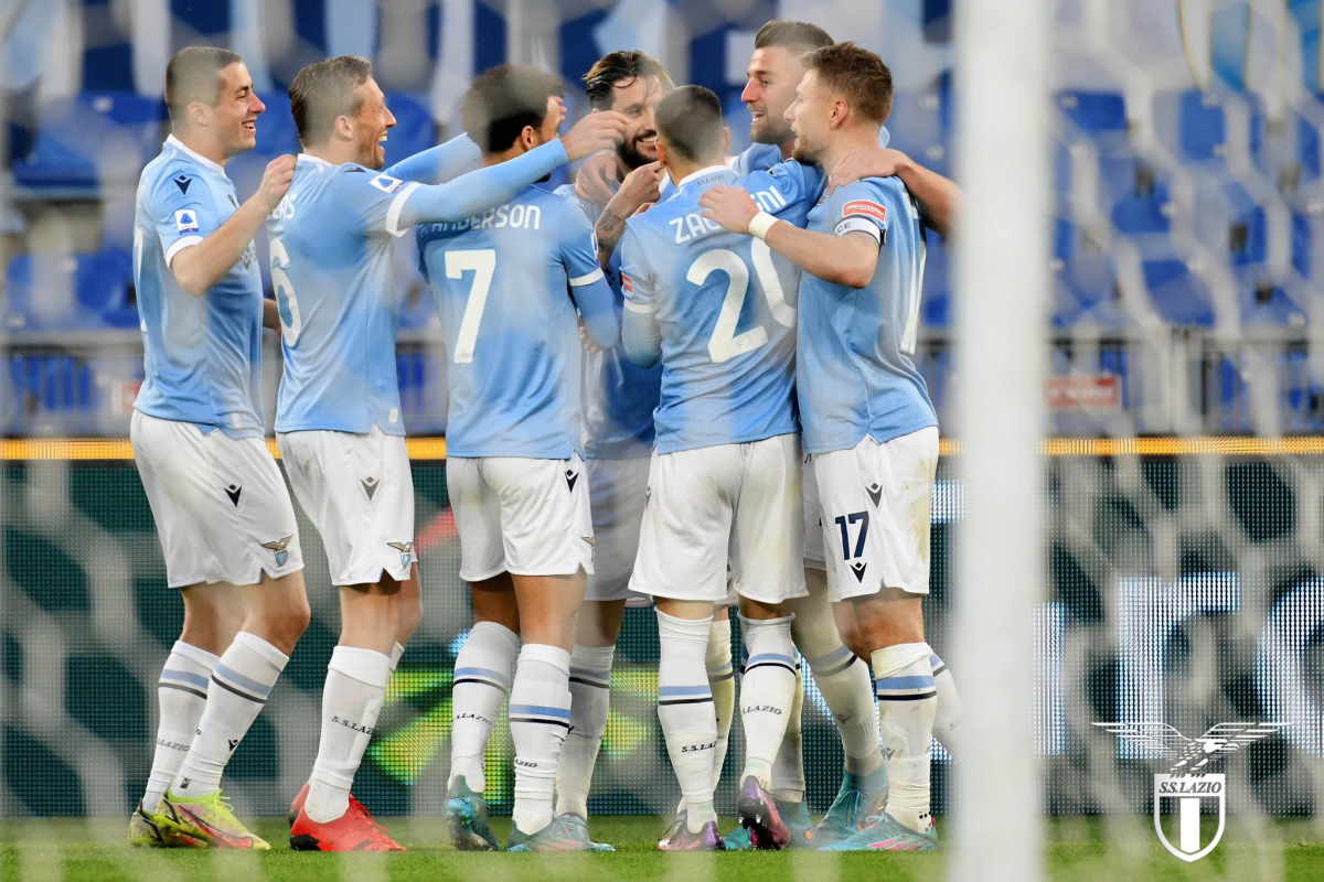 La Lazio supera 2-1 un Sassuolo molto arrendevole