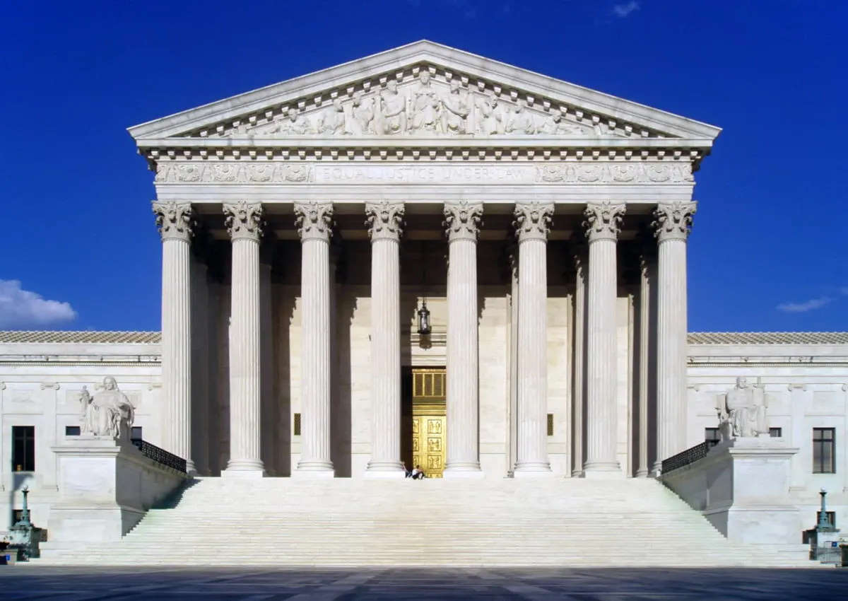 Usa, la Corte Suprema annulla il diritto all'aborto a livello federale