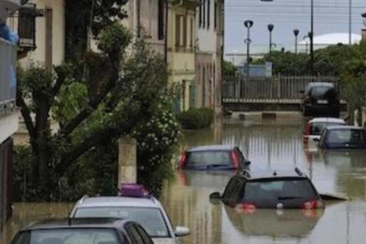 Risarcimento danni auto per alluvioni ed eventi atmosferici estremi