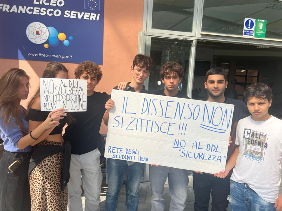La rete degli studenti di Castellammare di Stabia aderisce alla campagna contro il DDL Sicurezza