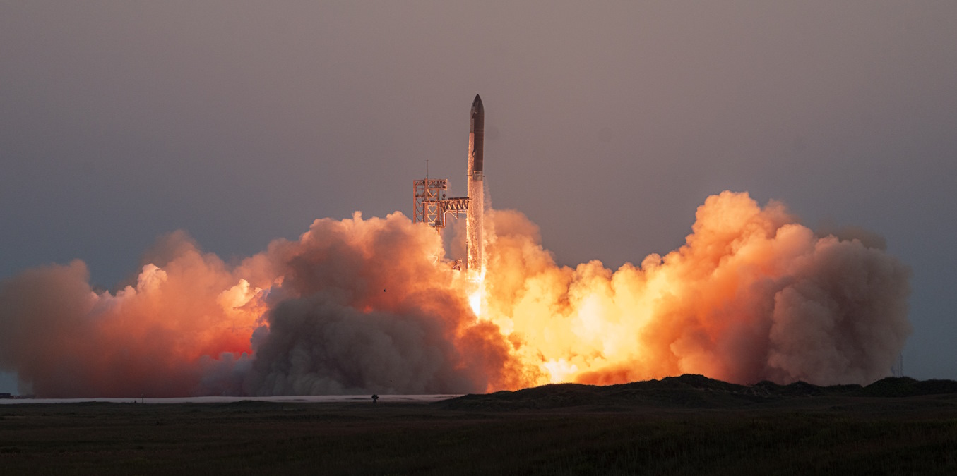 Il vettore Super Heavy è riuscito a tornare alla base: un ulteriore passo in avanti per le missioni di colonizzazione dello spazio