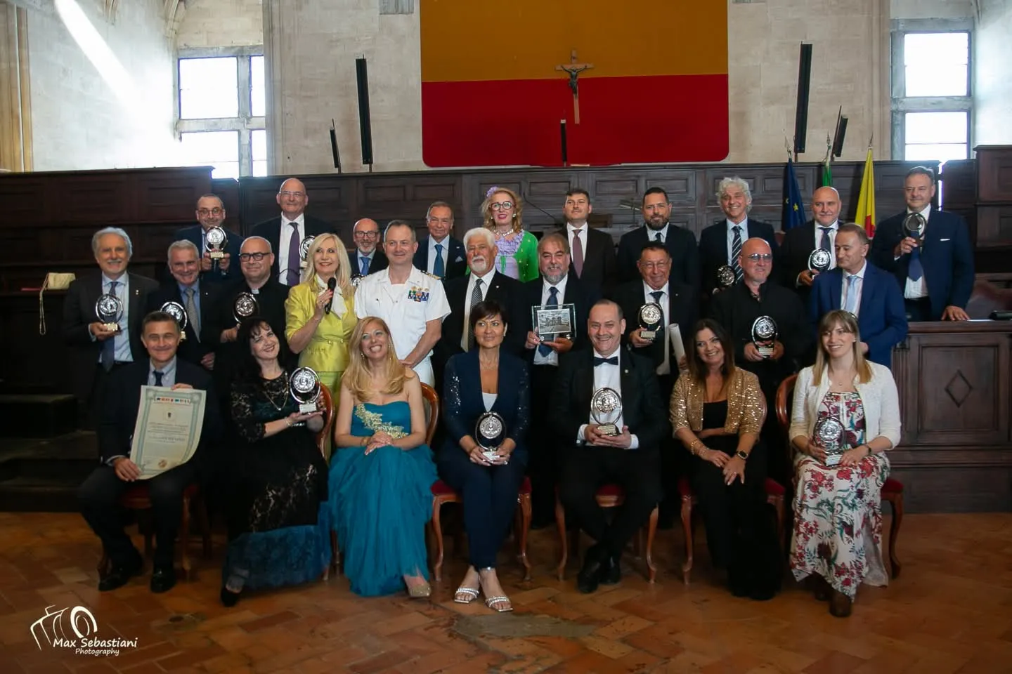 L’Associazione “Noi per Napoli” insignita del Premio Culturale Internazionale Cartagine 2.0 – XXV Edizione