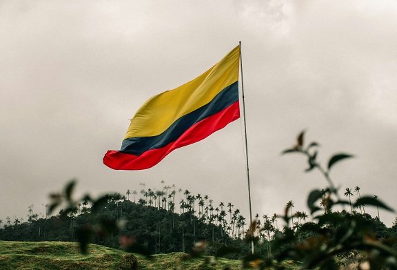 Minori nella guerriglia: aumentano i casi di reclutamento forzato in Colombia