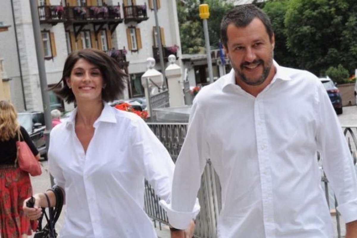 Salvini e la Isoardi si lasciano... ma chi se ne frega!