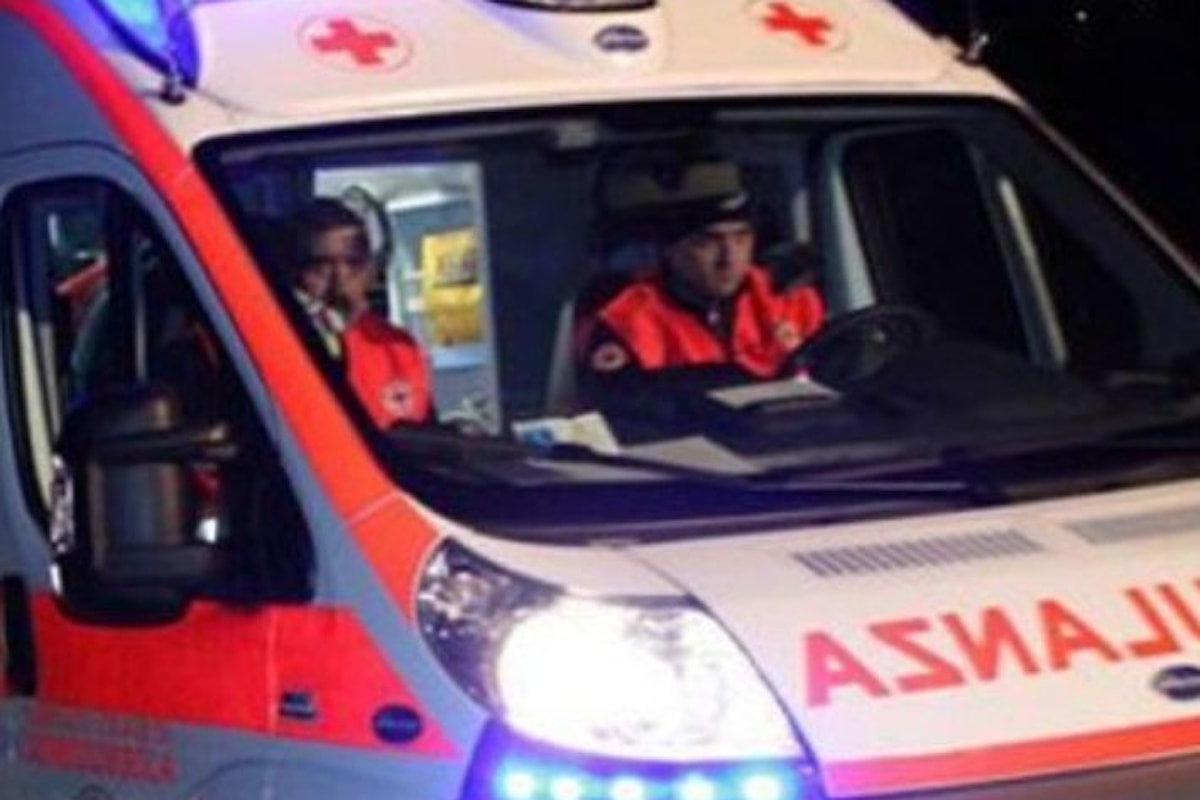 Duchesca, Napoli - Ambulanza presa in ostaggio