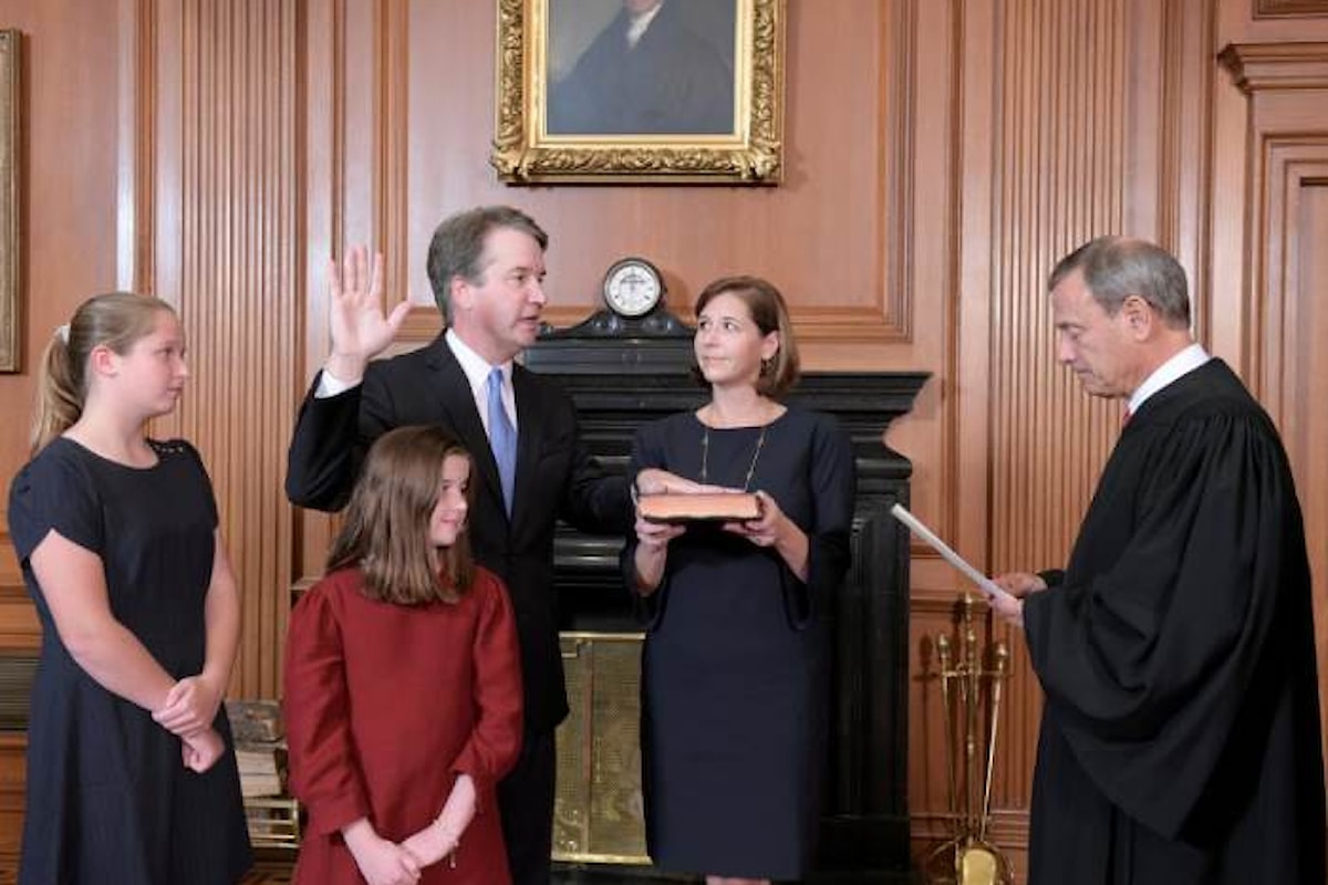 Confermata la nomina di Brett Kavanaugh a giudice della Corte Suprema con l'esultanza di Trump