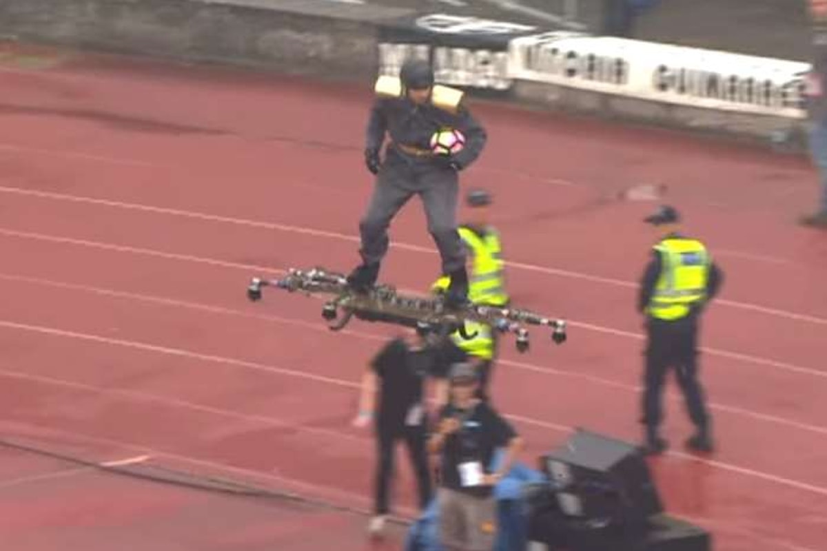 Nella finale di Coppa del Portogallo il pallone è stato consegnato utilizzando un drone