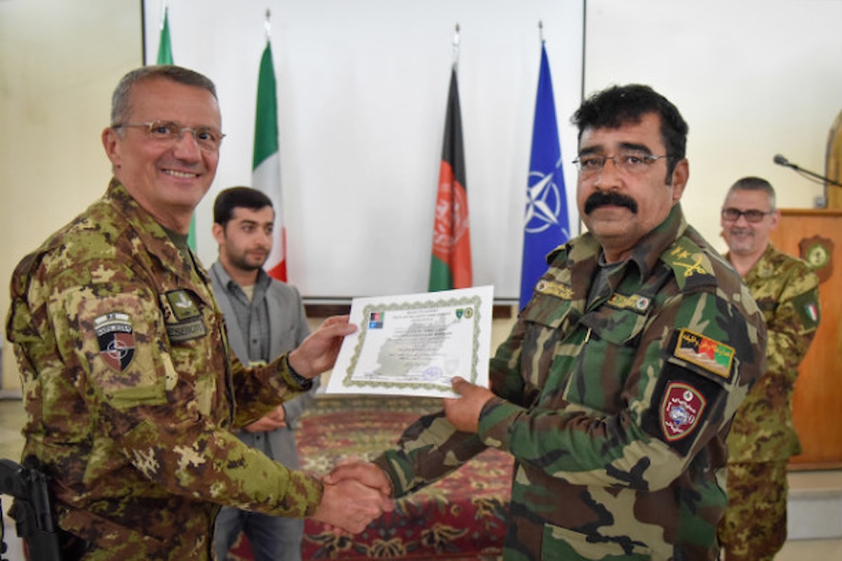 Afghanistan, militari italiani formano specialisti in comunicazione per combattere il terrorismo